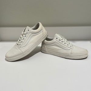 Vans Old Skool Women’s Size 7.5/Men’s Size 6
